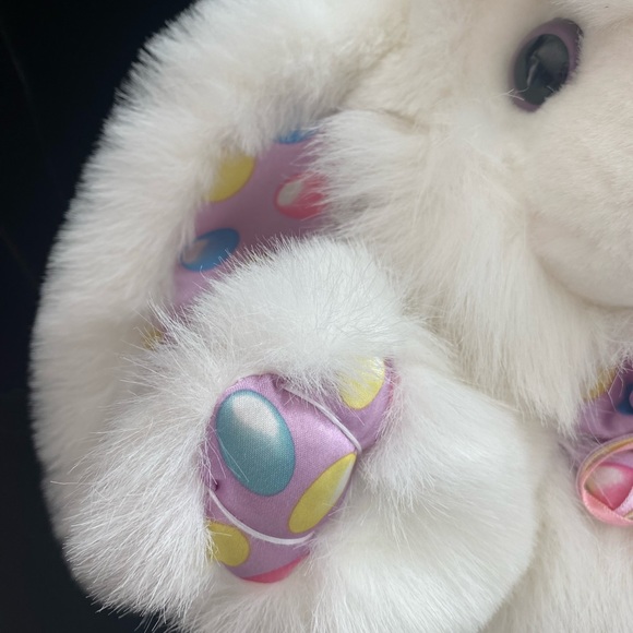 Vintage Dan Dee Easter Bunny stuffed animal plush B10 - Picture 6 of 10